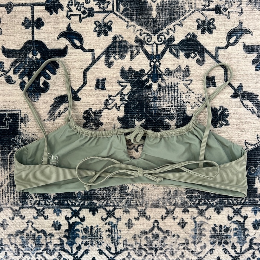 NWOT Hana X Swimwear Riah Top - XL - Picture 5 of 6